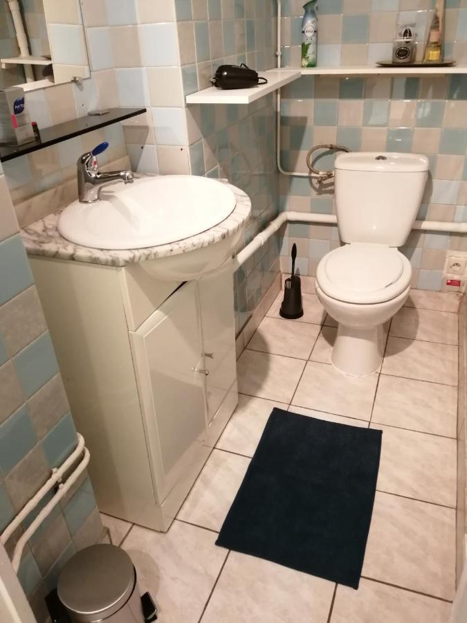 appartement type f2 proche PARIS 25 KM Andilly  Exterior foto